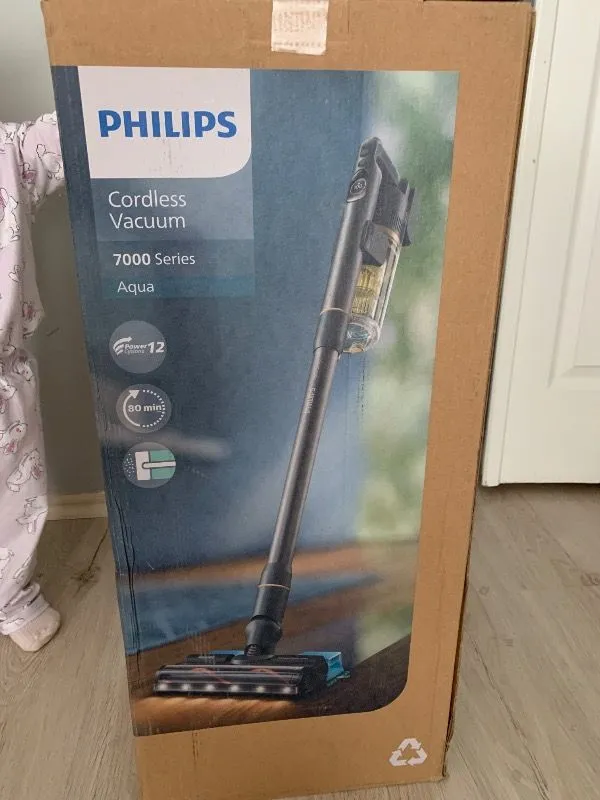 Philips XC7057/01 7000 Serisi 25.2 V Kablosuz Dikey Süpürge