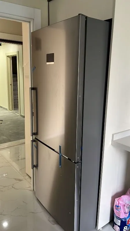 Bosch KGP76AIC0N Serie 8 186 x 75 cm Kolay Temizlenebilir Inox Alttan Donduruculu Buzdolabı