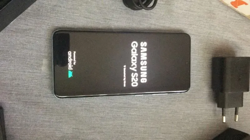 Samsung Galaxy S20