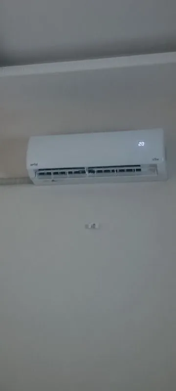 Fakir Darky Comfort Dikey Kablolu Süpürge 1 L Toz Haznesi ile Ergonomik Kullanım Mor-Mavi Renk