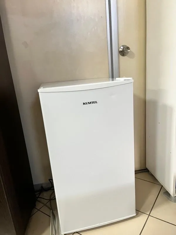 Kumtel 93L Beyaz Büro Tipi Buzdolabı HMB-110