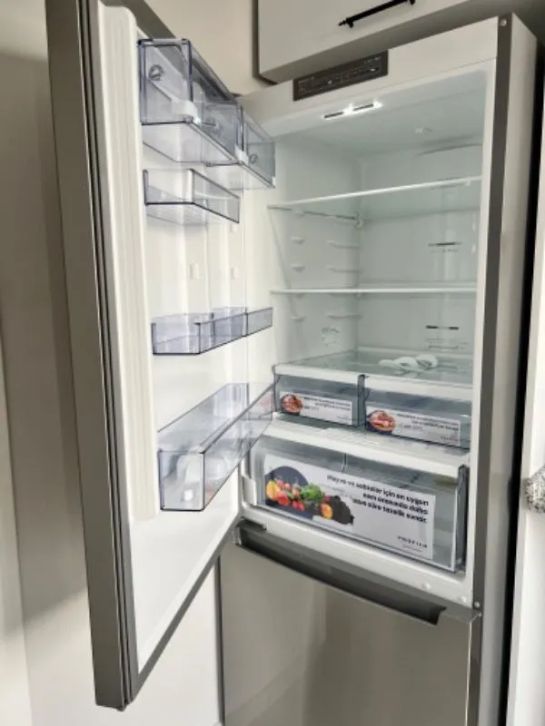 Profilo BD3076IEVN E Enerji Sınıfı 526 Lt Nofrost Alttan Donduruculu Buzdolabı