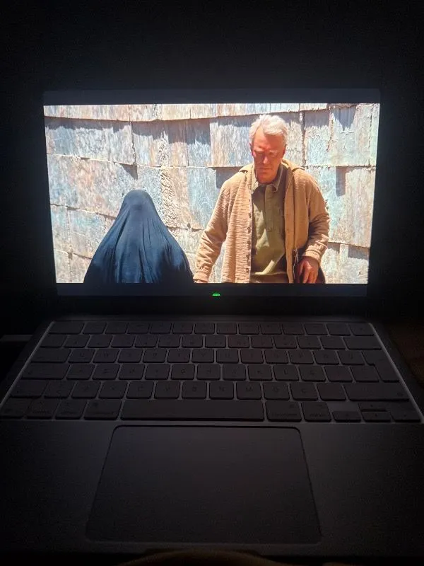 Apple MacBook Neo A18 Pro 8GB 256GB SSD macOS 13″ Taşınabilir Bilgisayar Gümüş MHFA4TU/A