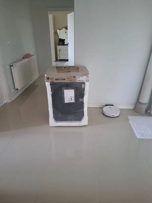 Fakir Darky Comfort Dikey Kablolu Süpürge 1 L Toz Haznesi ile Ergonomik Kullanım Mor-Mavi Renk