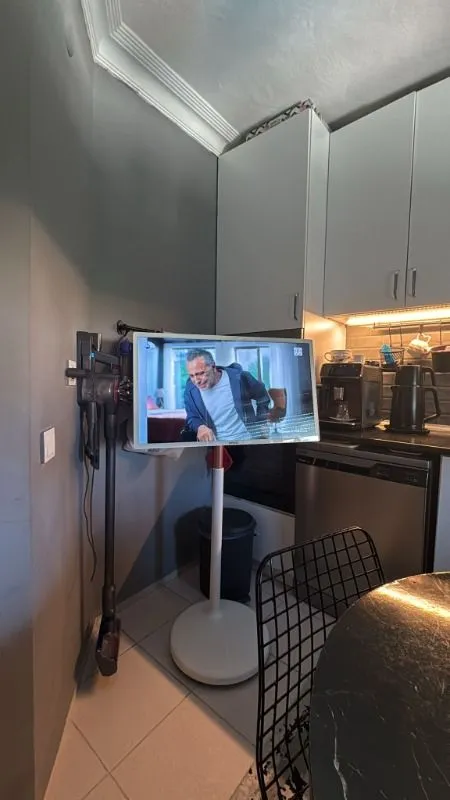Onvo 32OVM6500X 32” 82 Ekran Slide&GoX Android 13 Smart LED Ekran ( Taşınabilir, Dokunmatik )