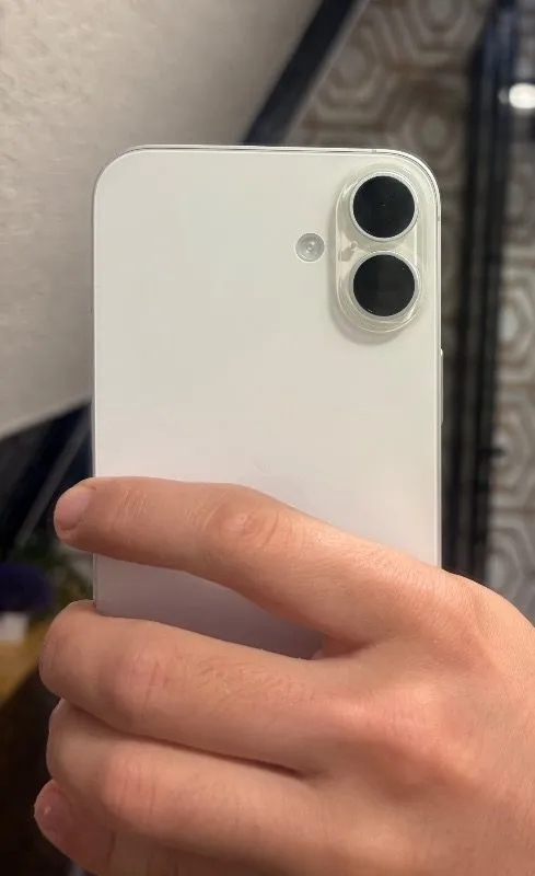 Apple iPhone 16 Plus
