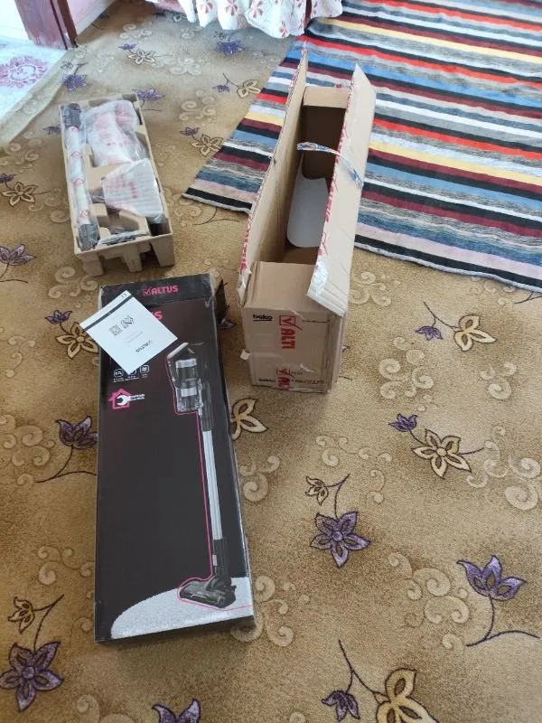 Xenon Smart Cam Silme Robotu (Elo) ve 6 Adet Mop | 2'li Set, Kumandalı, 3 Modlu, Mobil Kontrol