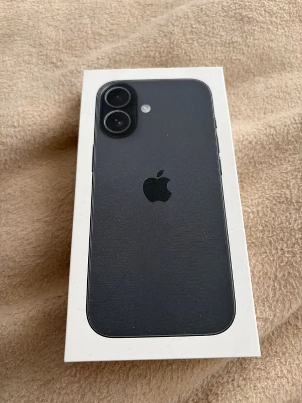 Apple iPhone 17
