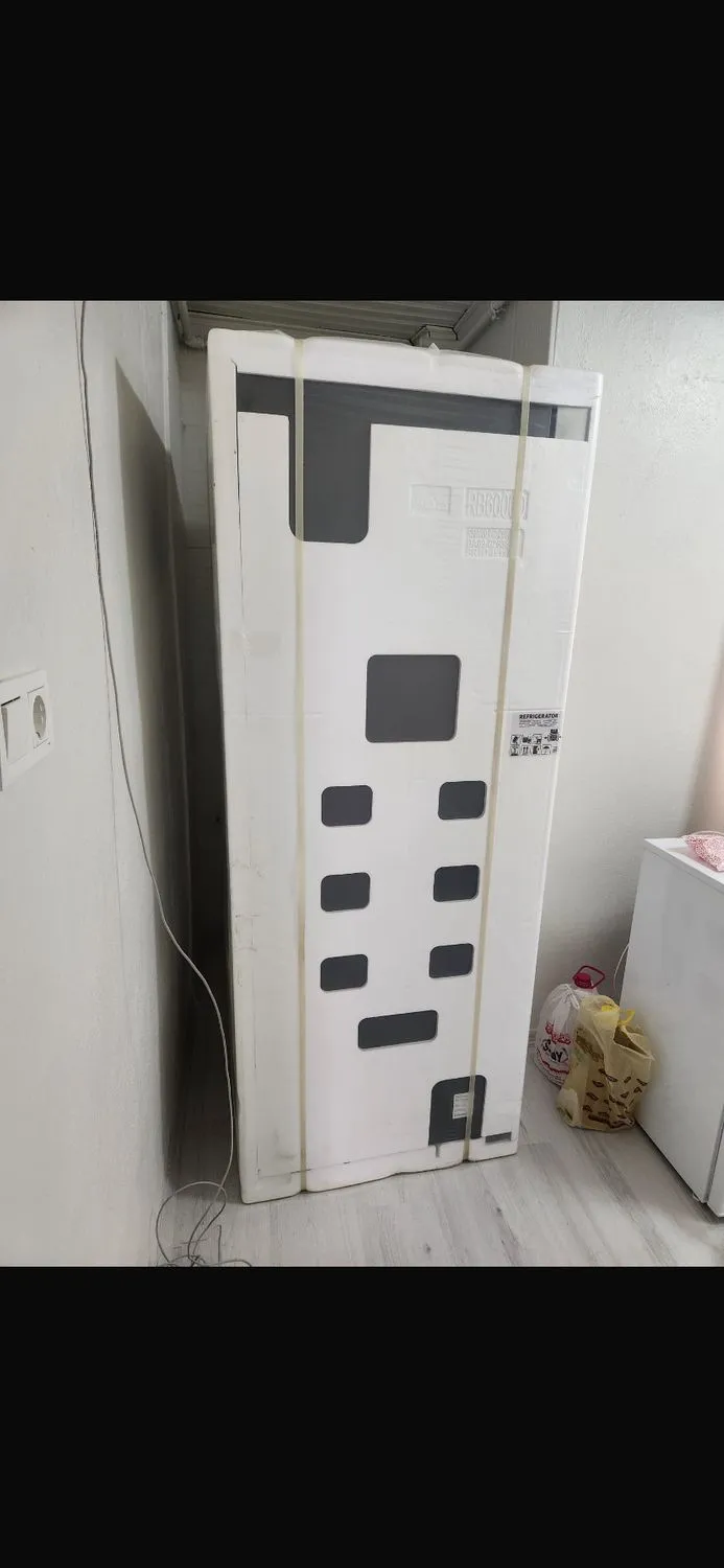 Samsung 465 Litre Gümüş Kombi Tipi Buzdolabı Enerji Sınıfı E Hızlı Soğutma ve Dondurma Özelliği