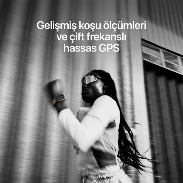 Apple Watch Ultra 4 Gps + Cellular, 49 mm Siyah Titanyum Kasa ve Buzlu Siyah Ocean Kordon