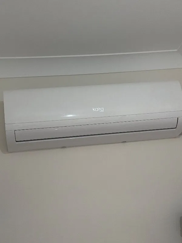 Xenon Smart Cam Silme Robotu (Elo) ve 6 Adet Mop | 2'li Set, Kumandalı, 3 Modlu, Mobil Kontrol