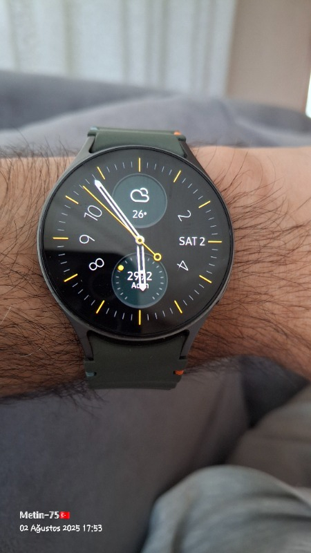 Samsung Galaxy Watch7 44MM Haki Akıllı Saat SM-L310NZGATUR Sesli Görüşme ve Kalp Ritmi Takibi Özellikleri