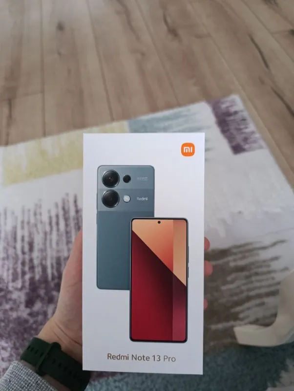 Xiaomi Redmi Note 13 Pro