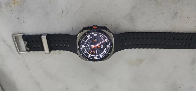 Samsung Galaxy Watch Ultra 2025 Akıllı Saat Titanyum