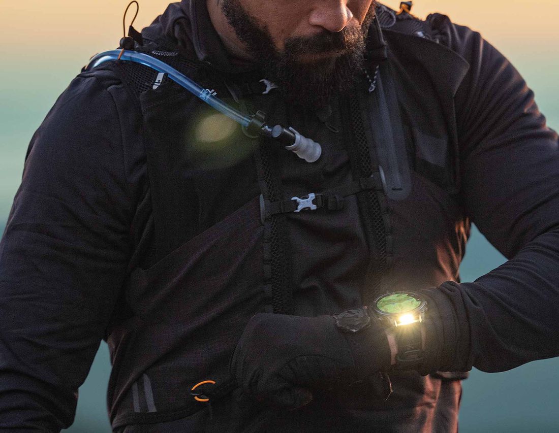 Garmin Fenix 8 – 47MM, Amoled Sapphire Karbon Gri Dlc Titanyum Siyah/gri Kayışlı