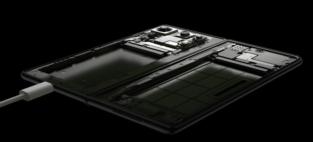 Tecno Phantom V Fold 2